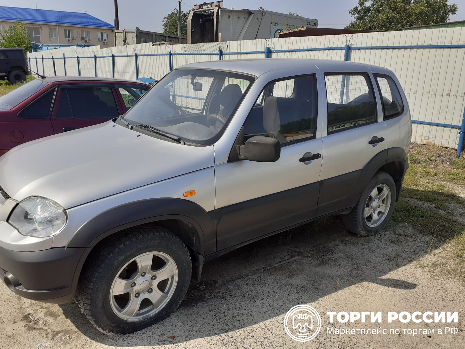 Chevrolet Niva 212300