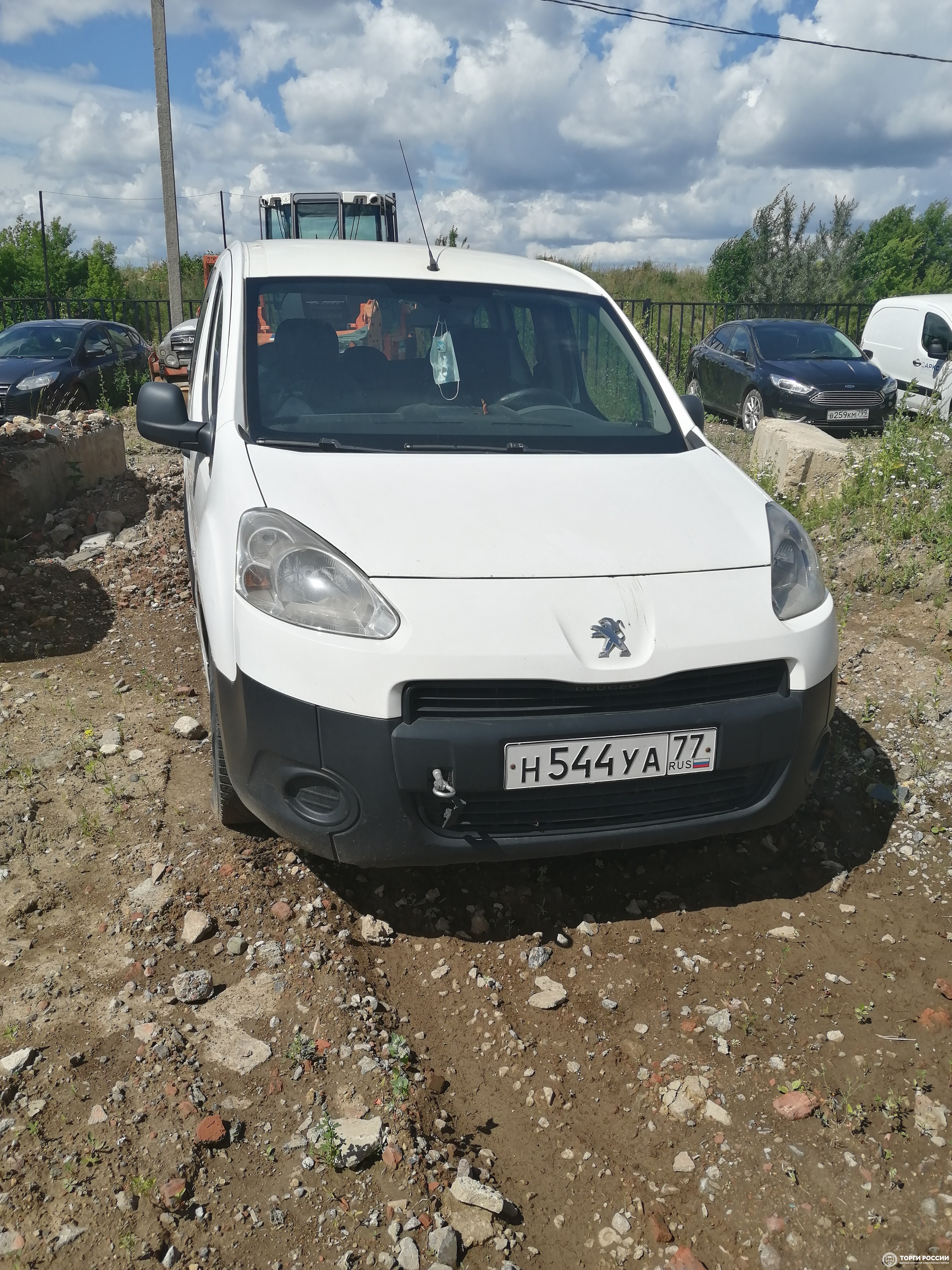 Купить Пежо Партнер 2013 Года